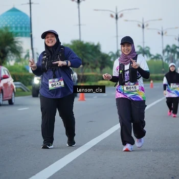 Runner Photo 6093635