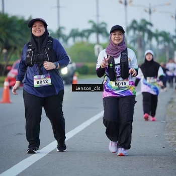 Runner Photo 6093649