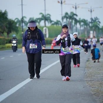 Runner Photo 6093656