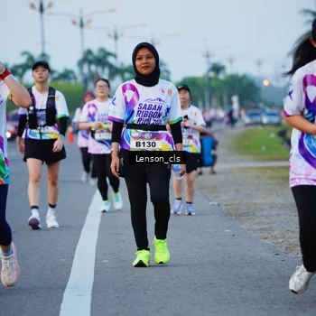Runner Photo 6093740