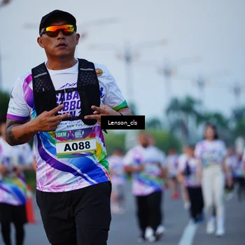 Runner Photo 6093786