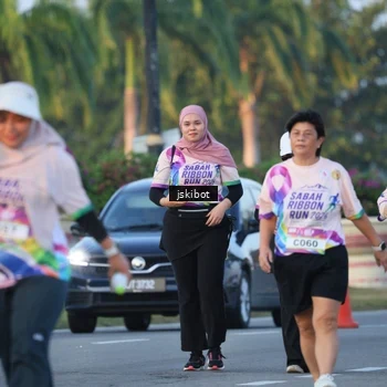 Runner Photo 6093834