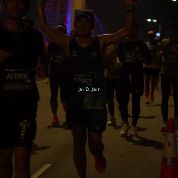 Runner Photo 6093835