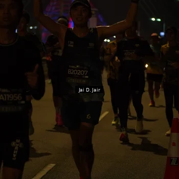 Runner Photo 6093836
