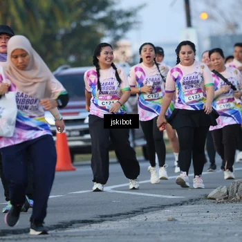 Runner Photo 6093921