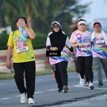 Runner Photo 6093954