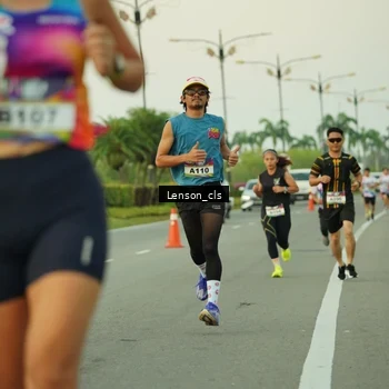 Runner Photo 6093991