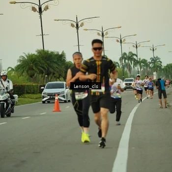 Runner Photo 6093997