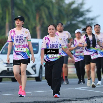 Runner Photo 6094053
