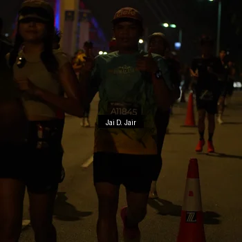 Runner Photo 6094068