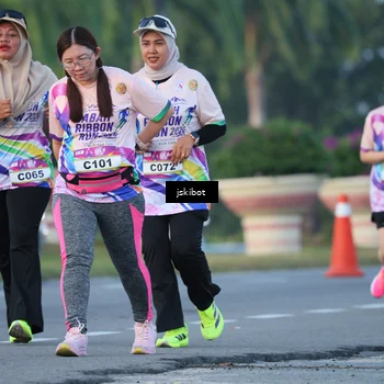 Runner Photo 6094070