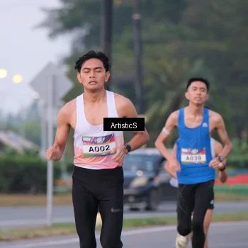 Runner Photo 6094076