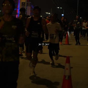 Runner Photo 6094086