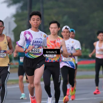 Runner Photo 6094125