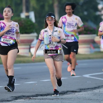 Runner Photo 6094226