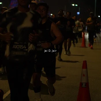 Runner Photo 6094249