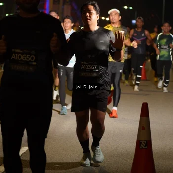 Runner Photo 6094259