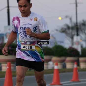 Runner Photo 6094273