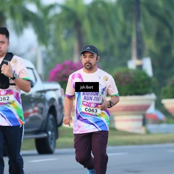 Runner Photo 6094291