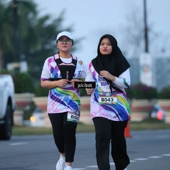 Runner Photo 6094333