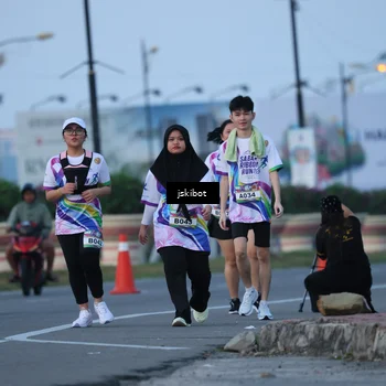 Runner Photo 6094341