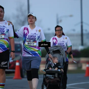 Runner Photo 6094371