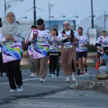 Runner Photo 6094384