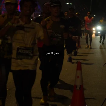 Runner Photo 6094400