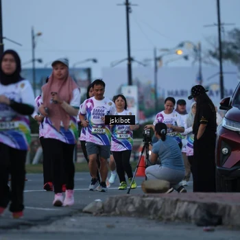 Runner Photo 6094420