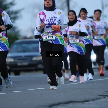 Runner Photo 6094444
