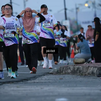 Runner Photo 6094448
