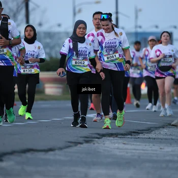 Runner Photo 6094531