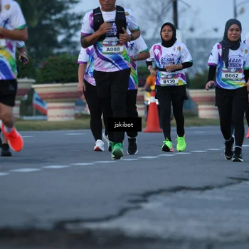 Runner Photo 6094532