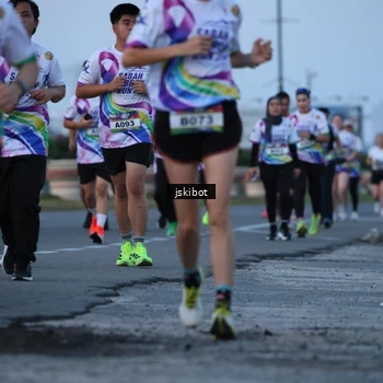 Runner Photo 6094534