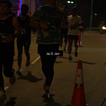 Runner Photo 6094590
