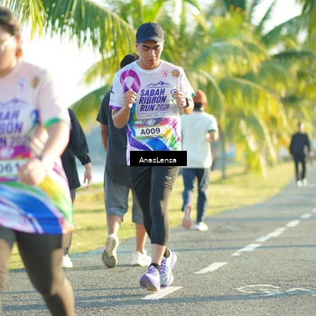 Runner Photo 6094648