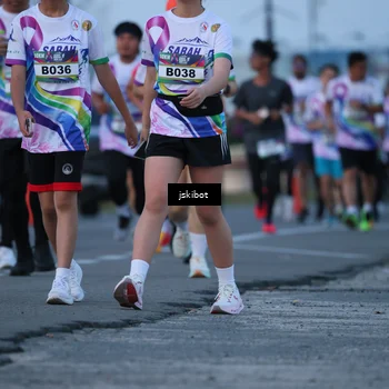 Runner Photo 6094670