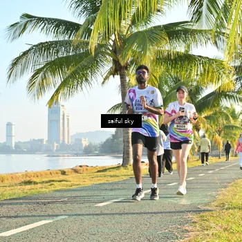 Runner Photo 6094711