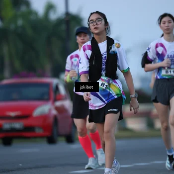 Runner Photo 6094713