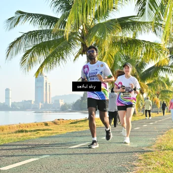 Runner Photo 6094725