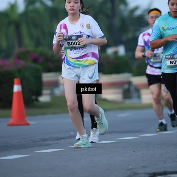 Runner Photo 6094736