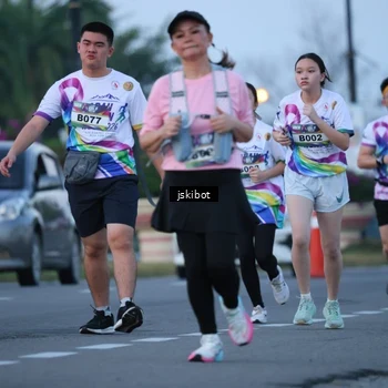 Runner Photo 6094762