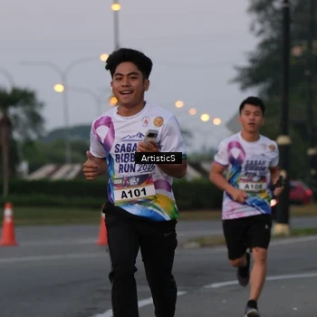 Runner Photo 6094767