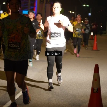 Runner Photo 6094770