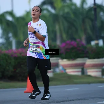 Runner Photo 6094785