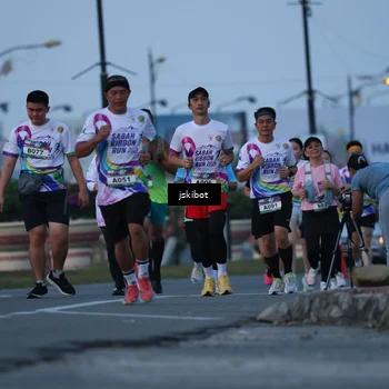 Runner Photo 6094811