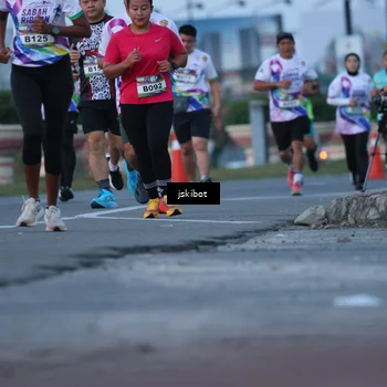 Runner Photo 6094836