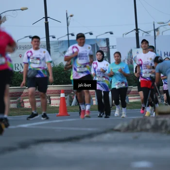 Runner Photo 6094886