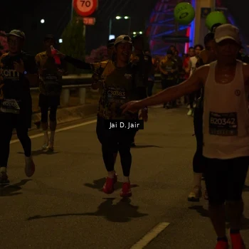 Runner Photo 6094910