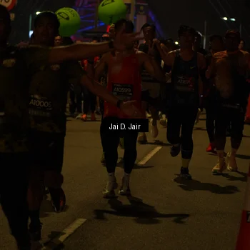 Runner Photo 6094945